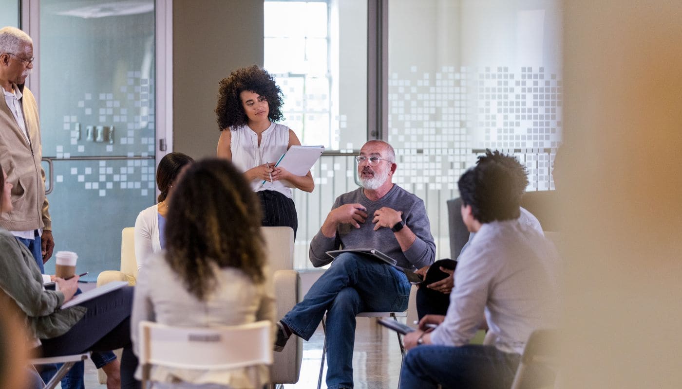 Reunión de la comunidad de vecinos