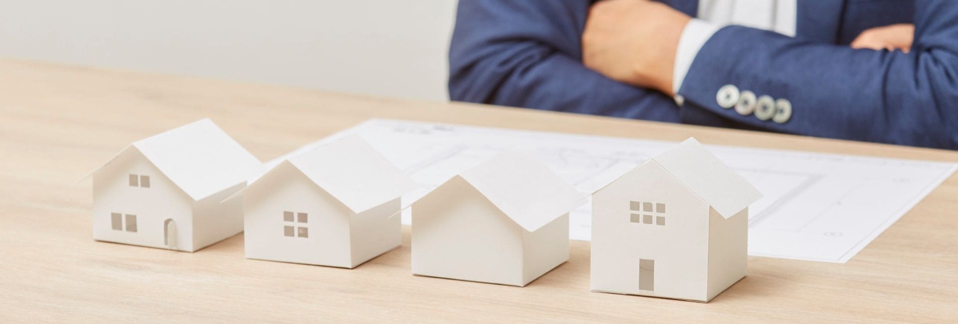 Diferencia entre una promotora, constructora y una inmobiliaria